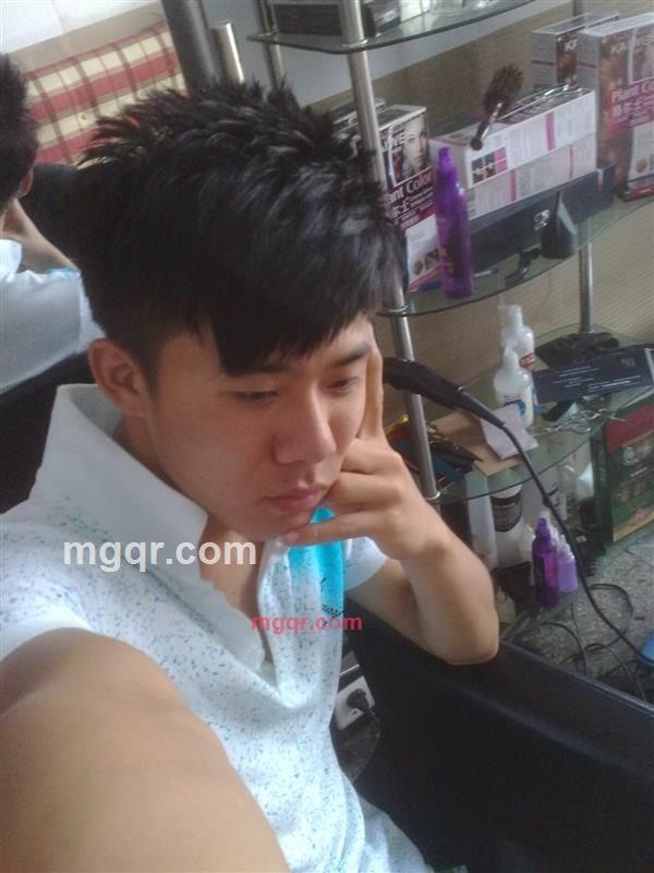 简简单单﹌ 的第3张照片