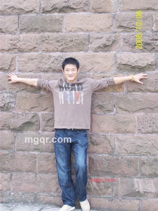 玩火痞子的第1张照片