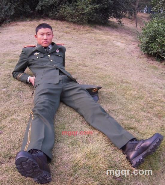 孤心傲男的第2张照片