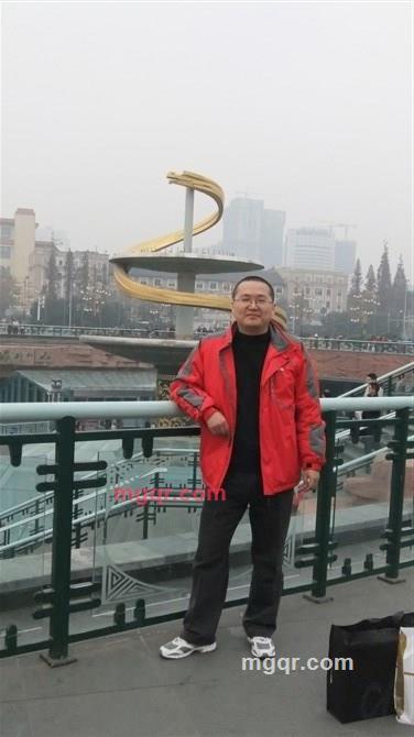 Q衣路路831673酒的第1张照片