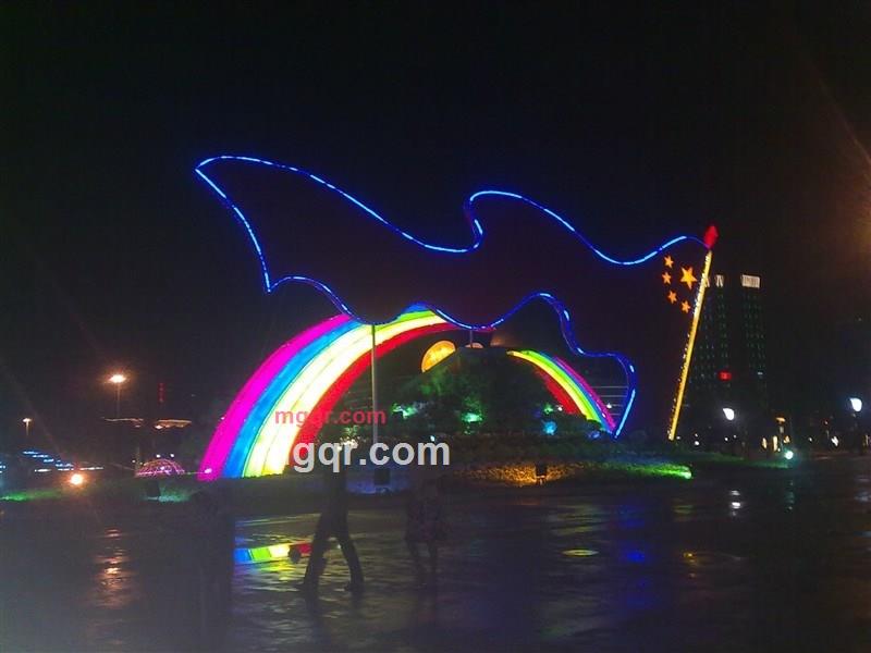 等待你一个的第2张照片