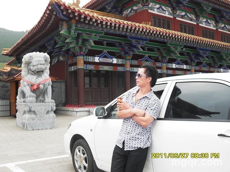 异乡情无缘的第1张照片