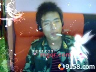 冰雨夜的第2张照片