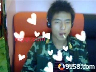 冰雨夜的第3张照片