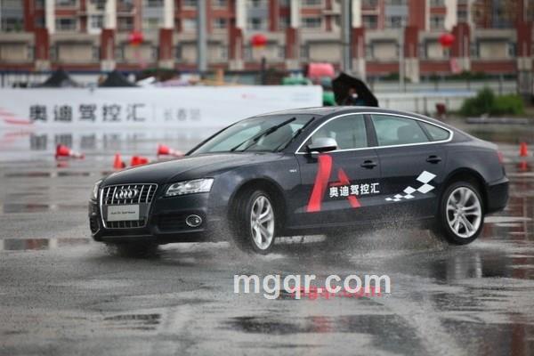 孤独之夜525的第6张照片