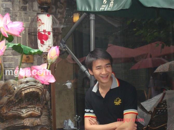 傻劲的的第1张照片