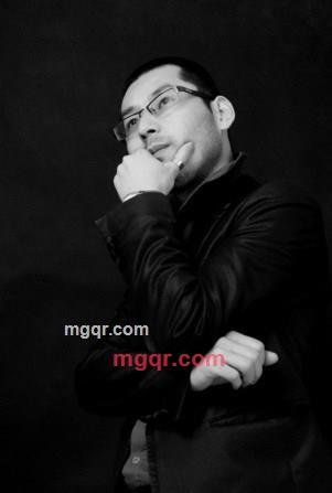 东子.花胡子男人的第1张照片