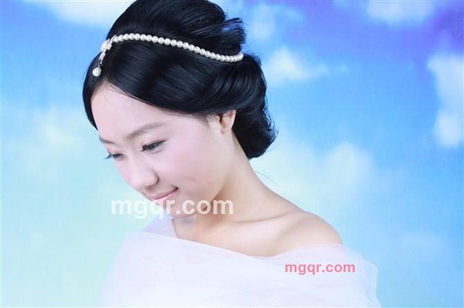 y1个沵模仿不起旳女人的第3张照片