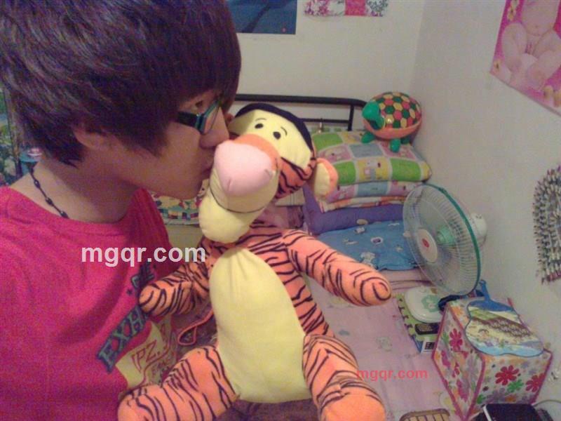 妹丶亲哥两下的第3张照片