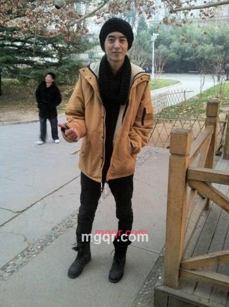 宝贝、腿叉开的第4张照片