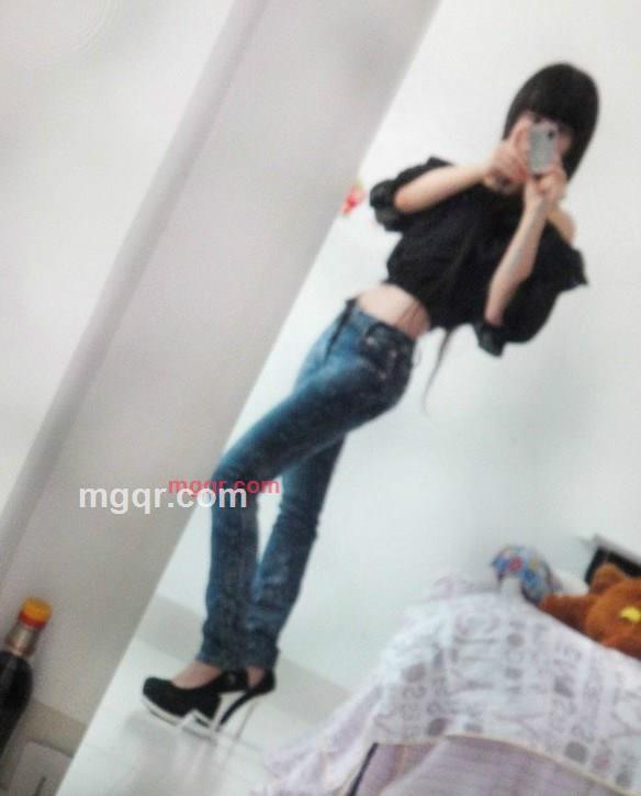 物质女的第2张照片