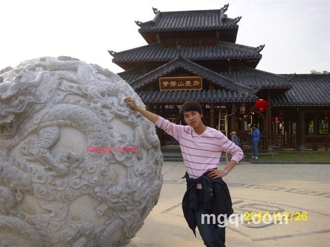 夜色幽灵的第5张照片