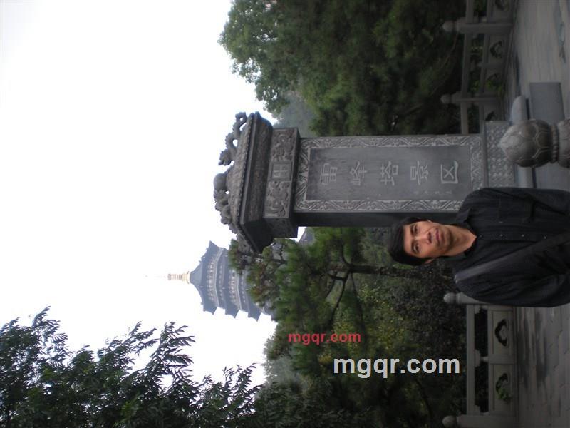 不老的男人的第1张照片