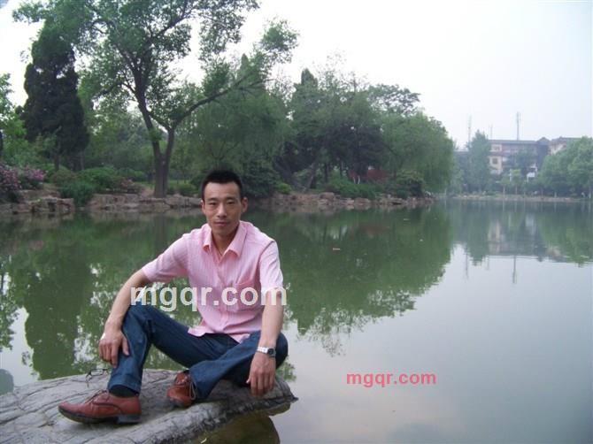 ‰拽哥★秀舞♂的第2张照片