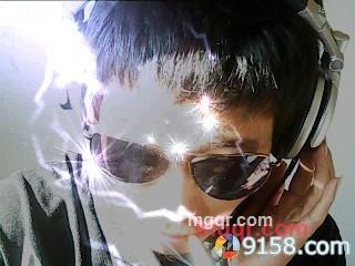 暧昧小伙的第4张照片