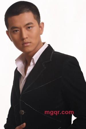 单身绅士的第2张照片