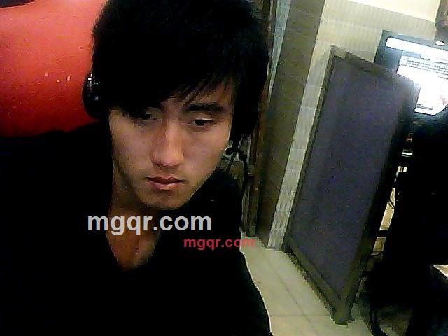 喜欢大姐姐的我的第3张照片