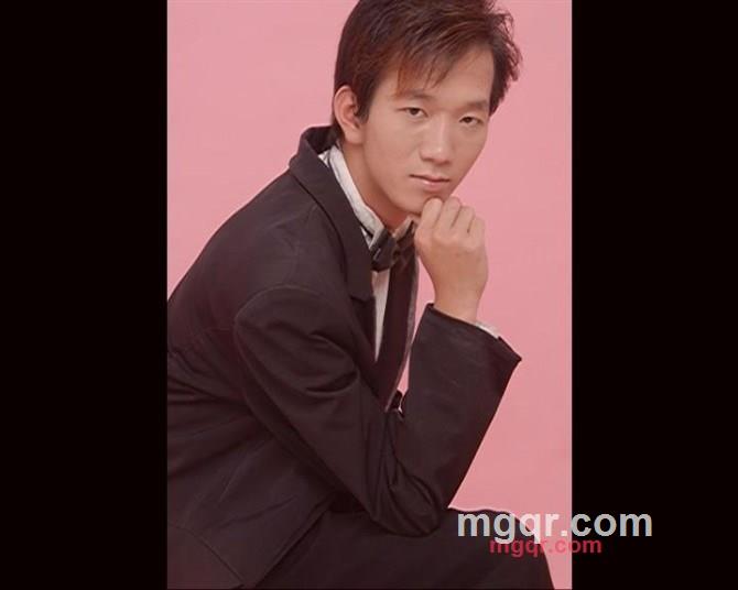 つ、曾经的曾经的第1张照片