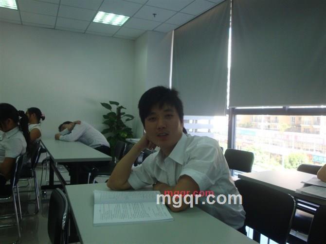 恋上你地床的第2张照片