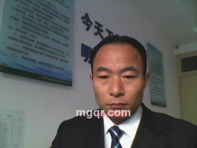 成熟人士的第1张照片