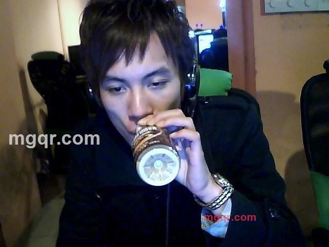 相逢的夜雨的第5张照片