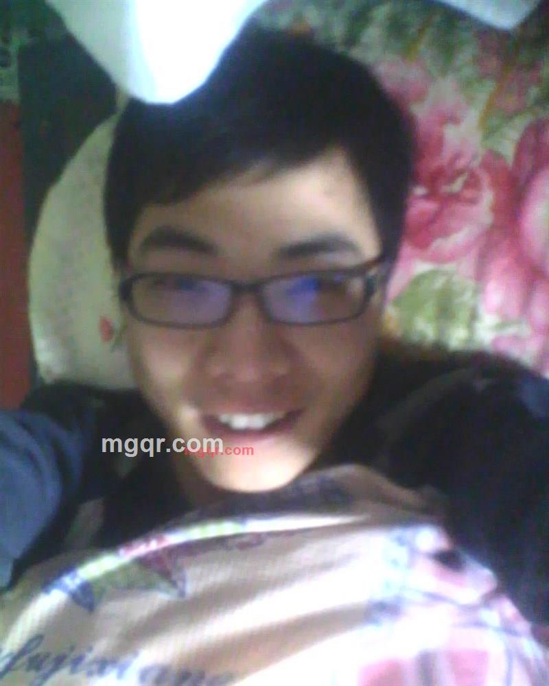 九山衣六山五六山零的第1张照片