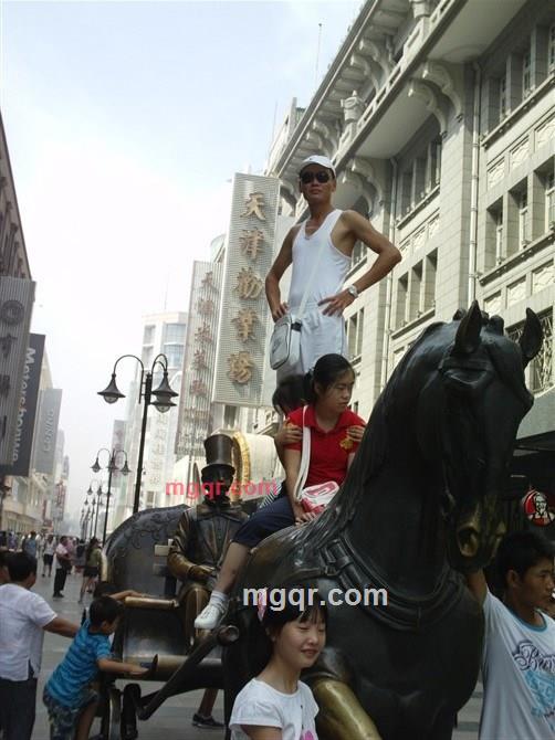 子小鬼斗的第14张照片