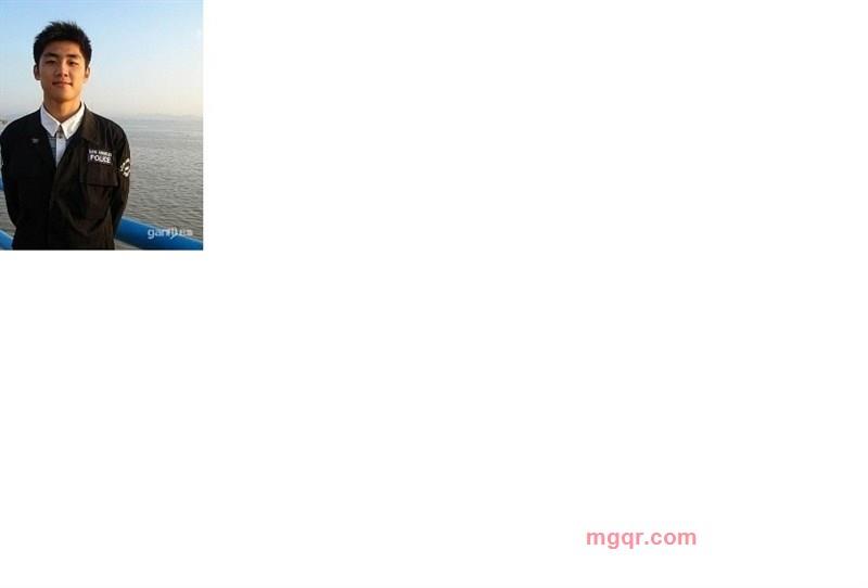 蓝色外焰的第1张照片