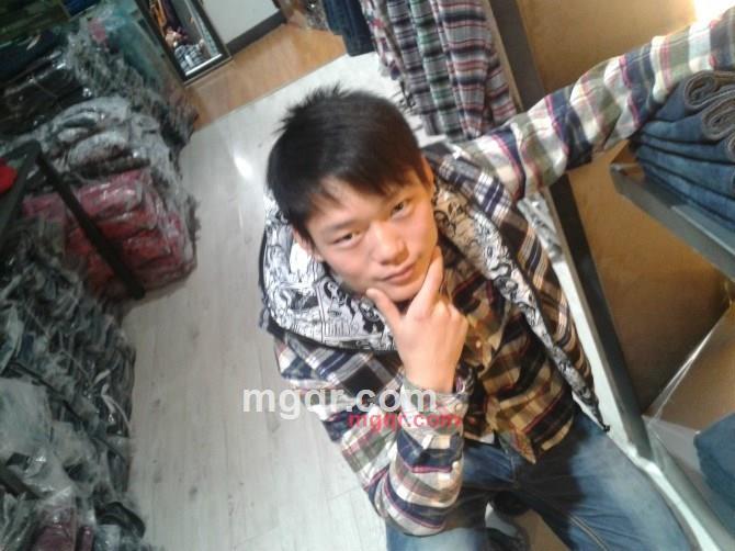 雨中漫步5354的第1张照片