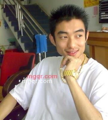 世界那麼黑我該相信誰的第4张照片