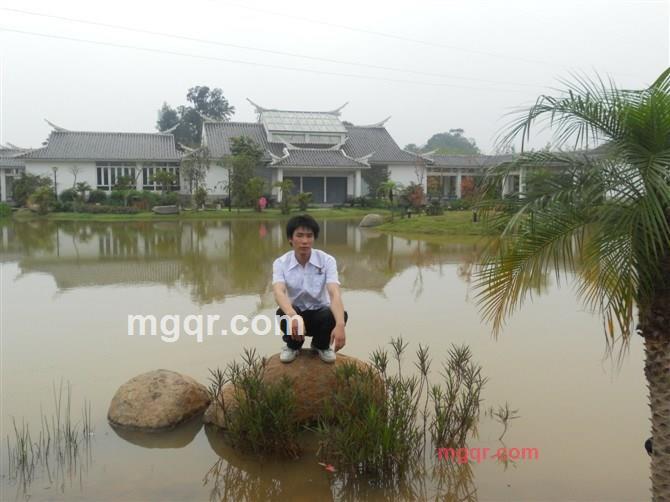 看看我相册的第6张照片