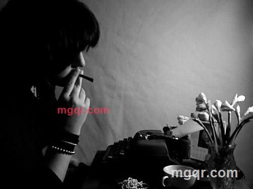 不爱任何人的第3张照片