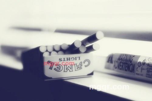 不爱任何人的第7张照片