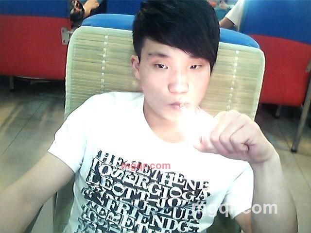 児爹滴诱惑的第4张照片