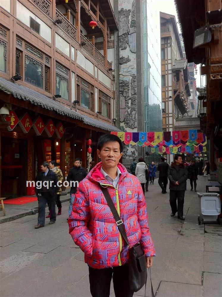 会水的雄狮的第2张照片