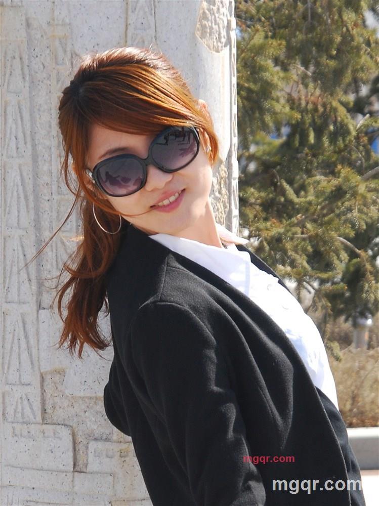 &薇薇&的第2张照片