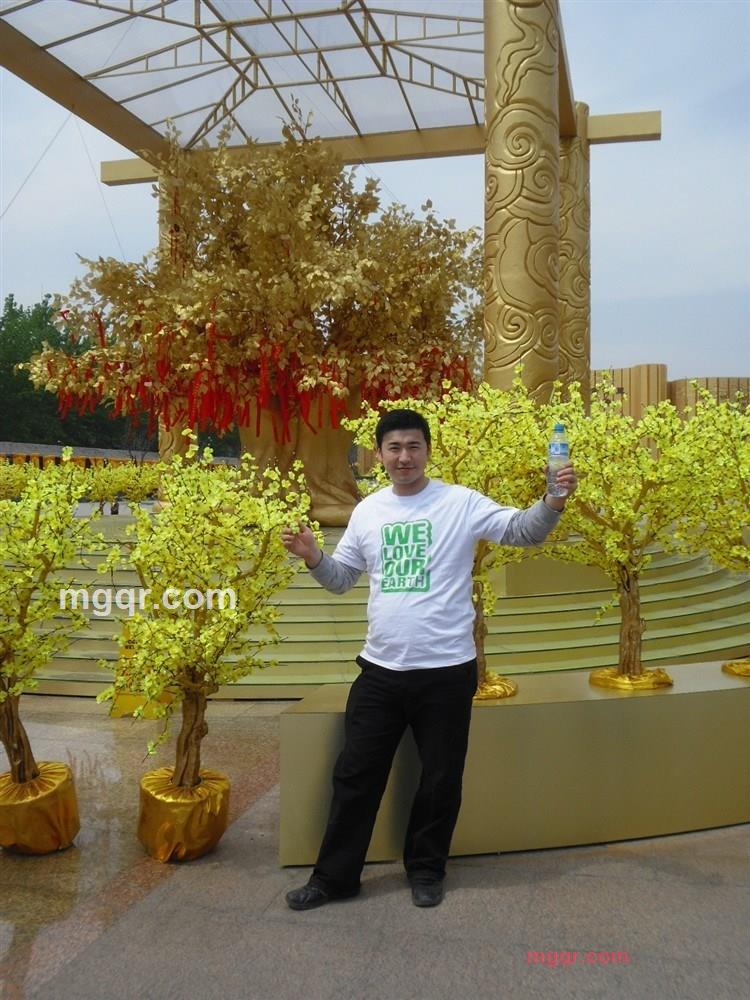 孤独猎艳的第1张照片