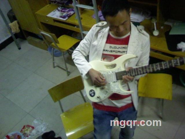 一直等你出现的第3张照片