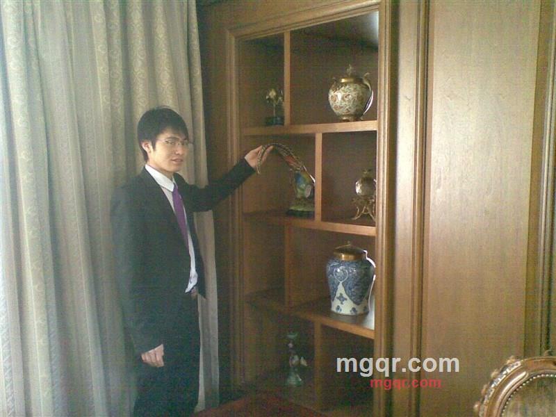 等爱的龙氏的第2张照片