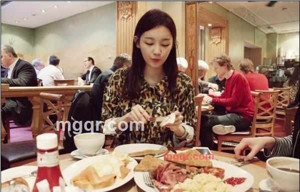 留在我身边的第5张照片