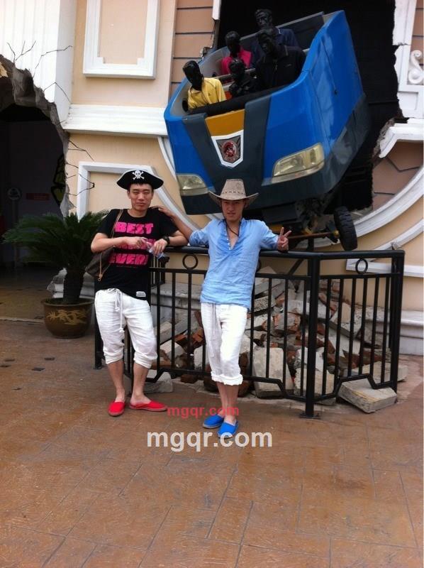 寂寞的何小宝的第1张照片