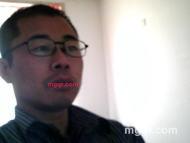 刘易斯的第1张照片