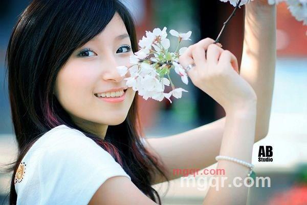 俏雪儿的第1张照片