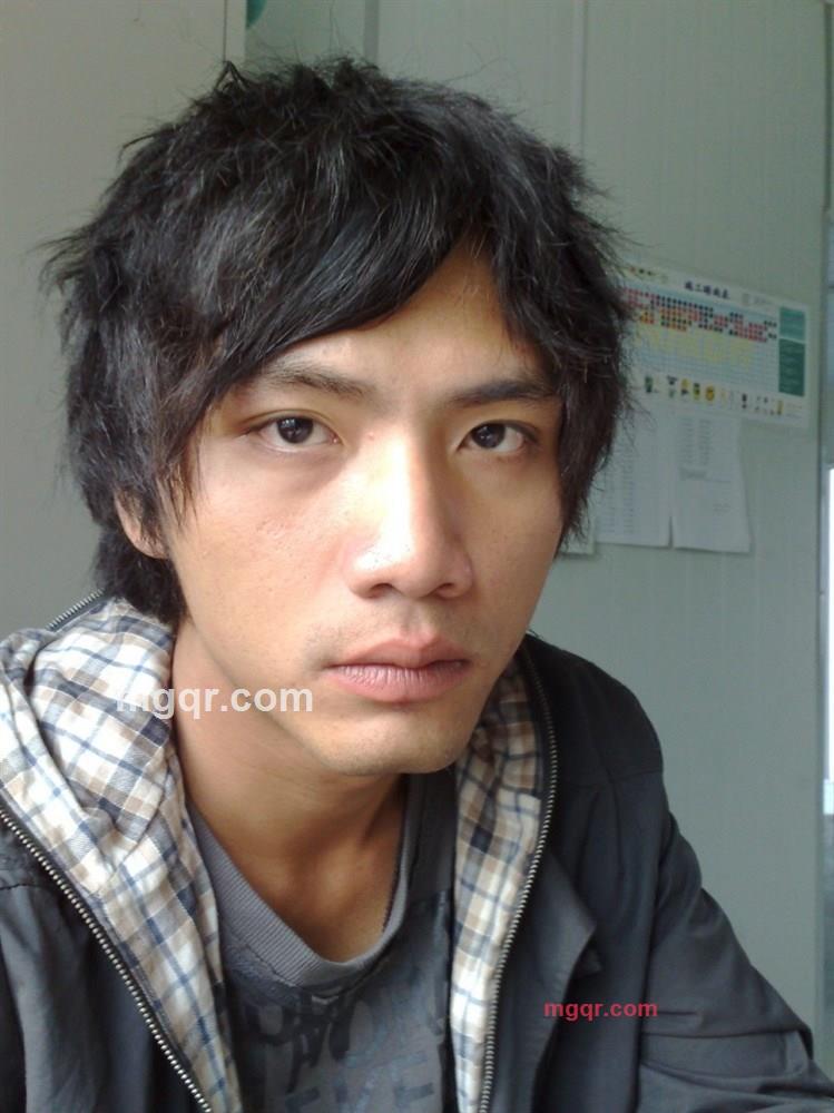 胯下的杀气的第1张照片