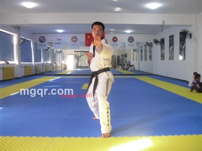 王凡的第1张照片