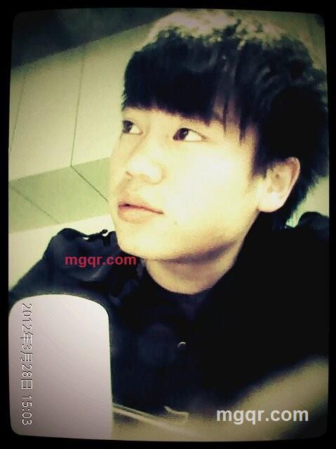 、夜的第1张照片