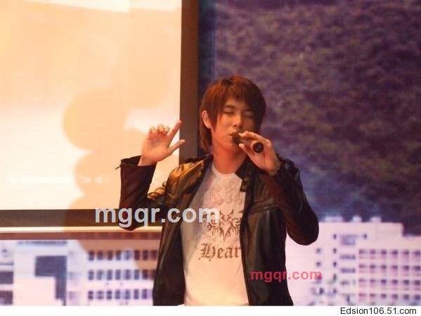 希望找个女朋友的第1张照片