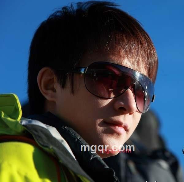 一秒钟两个世界的第1张照片