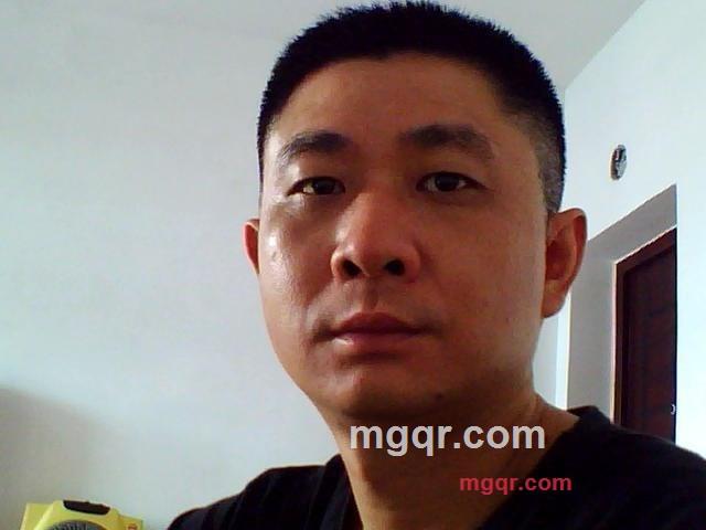 空房-双人床的第2张照片