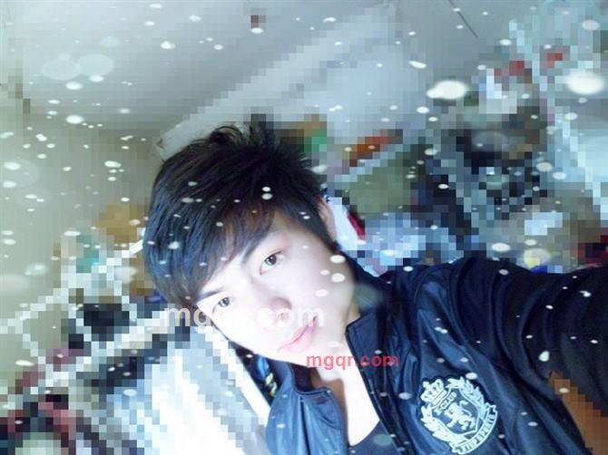 那** 空虚中的第1张照片